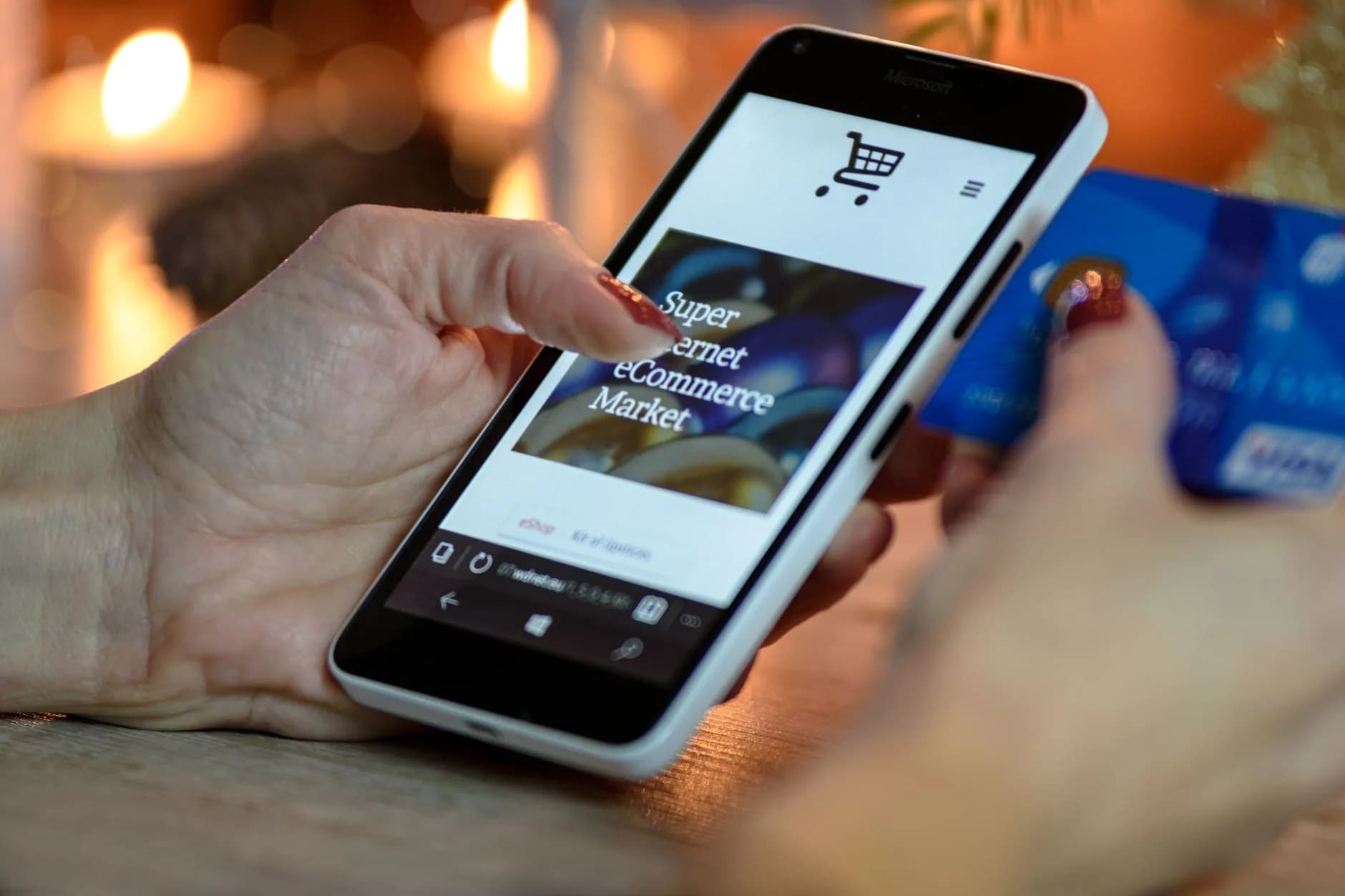 A buyer moving through the checkout of a quick online store